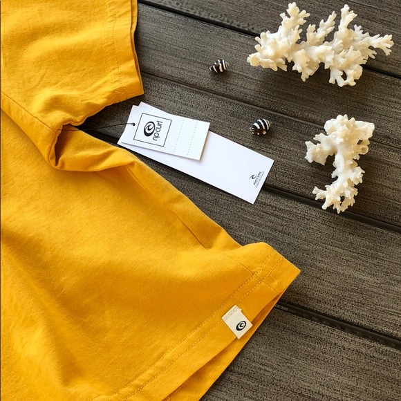 🌴🌼RIP CURL- KEEP ON SURFIN CROP TOP🌼🌴 - Picture 9 of 13